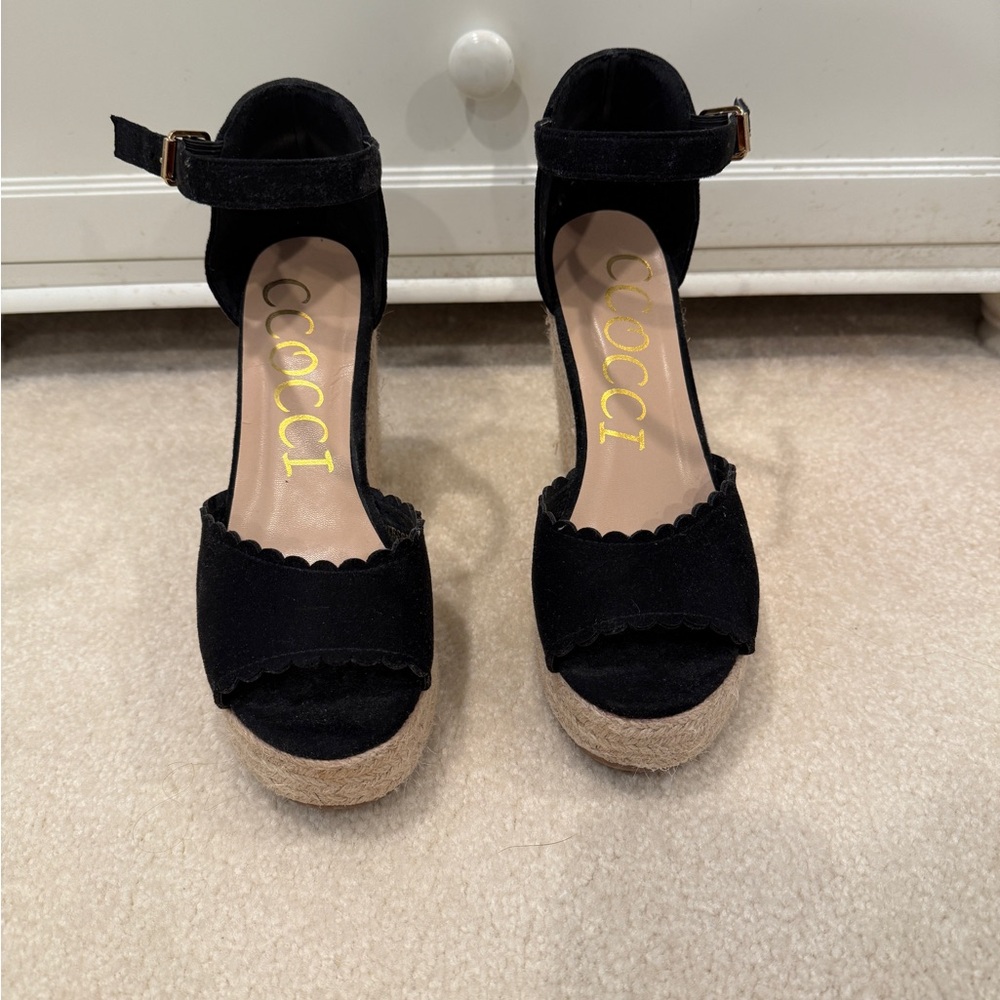 CCOCCI Black and Tan Women's Wedge Sandals